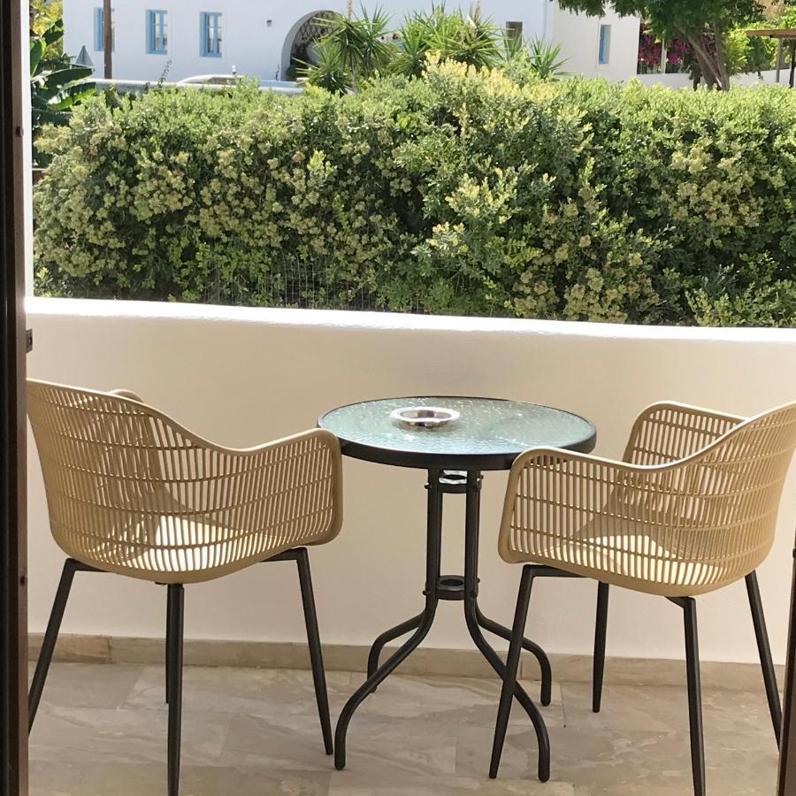 Vassiliki Rooms Páros Dış mekan fotoğraf