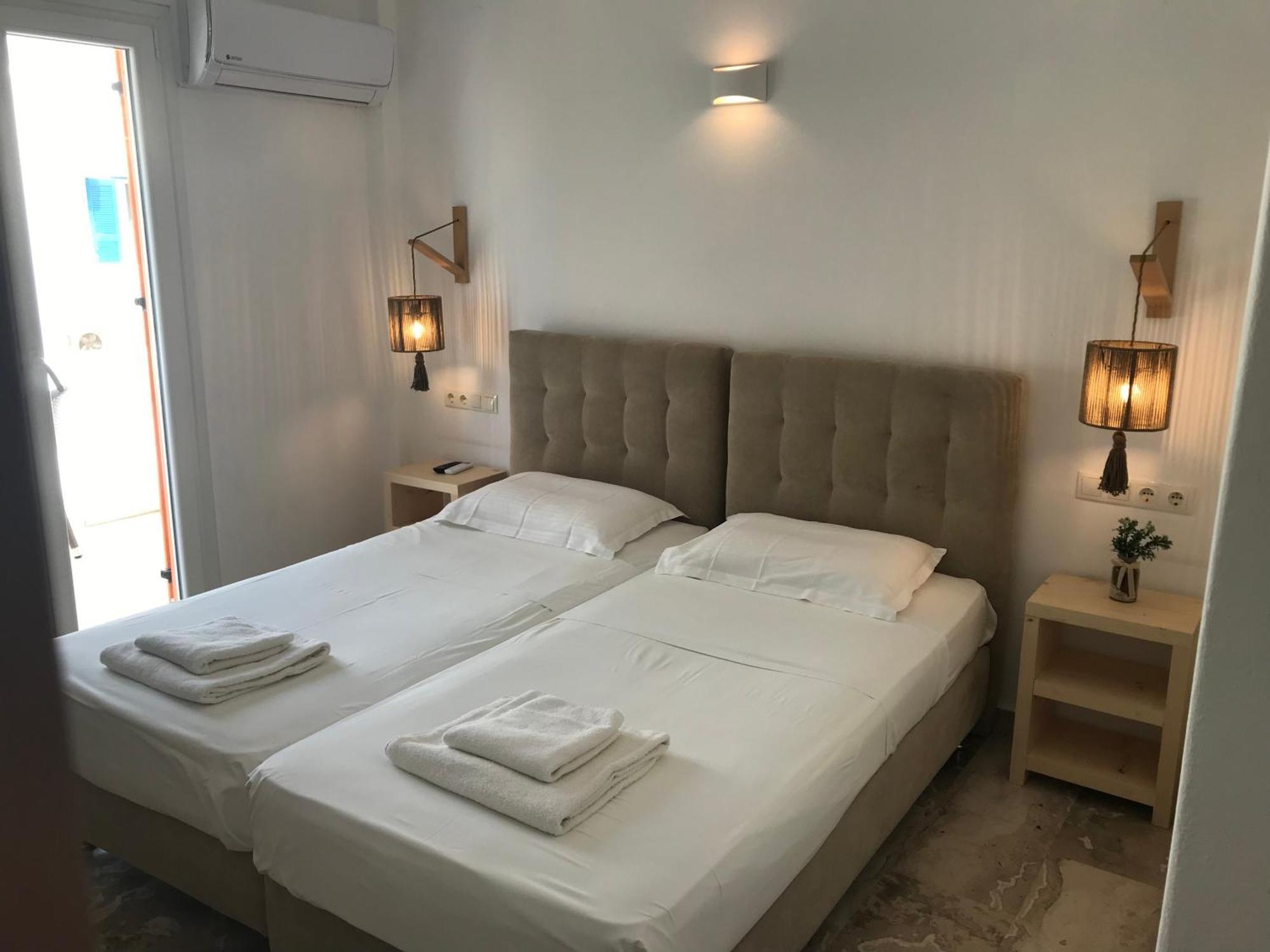 Vassiliki Rooms Páros Dış mekan fotoğraf
